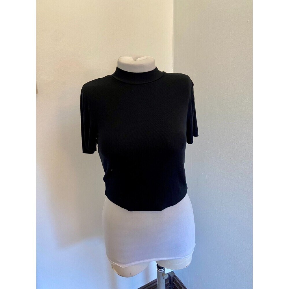 Aritizia Babaton Black Cropped Short Sleeve Ribbed Top Small Stretch Soft